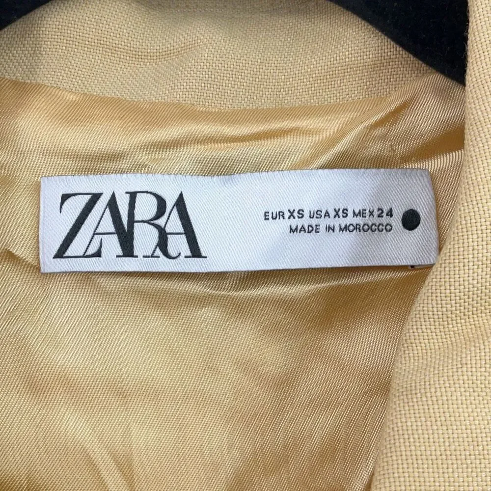 Zara beige button